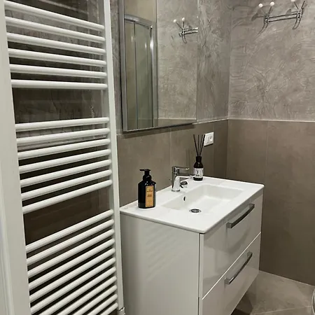 Lualdi Lejlighed Sanremo